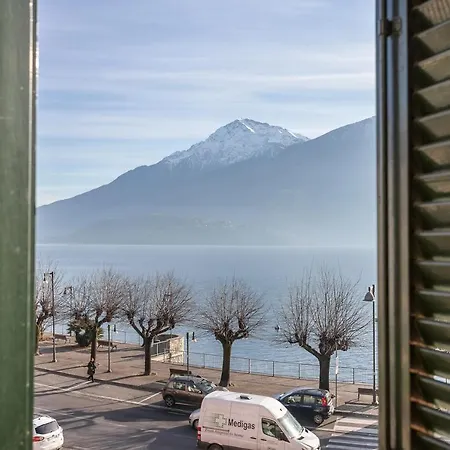 Piazzetta Lake View דונגו